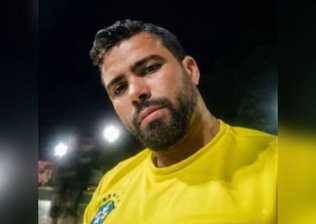 Homem é achado morto em porta-malas de carro após sair para encontrar amigo