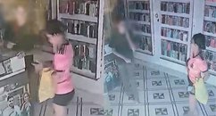 Mulher usa facão para roubar celular após ter venda fiada negada no PI