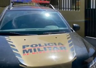 PM é acionada após homem de calcinha e rosto coberto espiar moradores