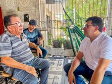 Rafael Fonteles visita moradores e destaca avanços na pavimentação de Teresina (Foto: )