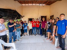 Vinícius Dias encerra agenda em Jacobina ao lado de Zé Santana e dialoga com moradores (Foto: )