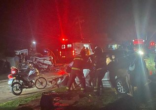Acidente em Ponta de Mangue deixa um morto e sete feridos
