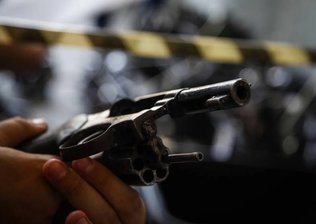 Criminosos invadem casa de auditor fiscal em SP e fazem família refém