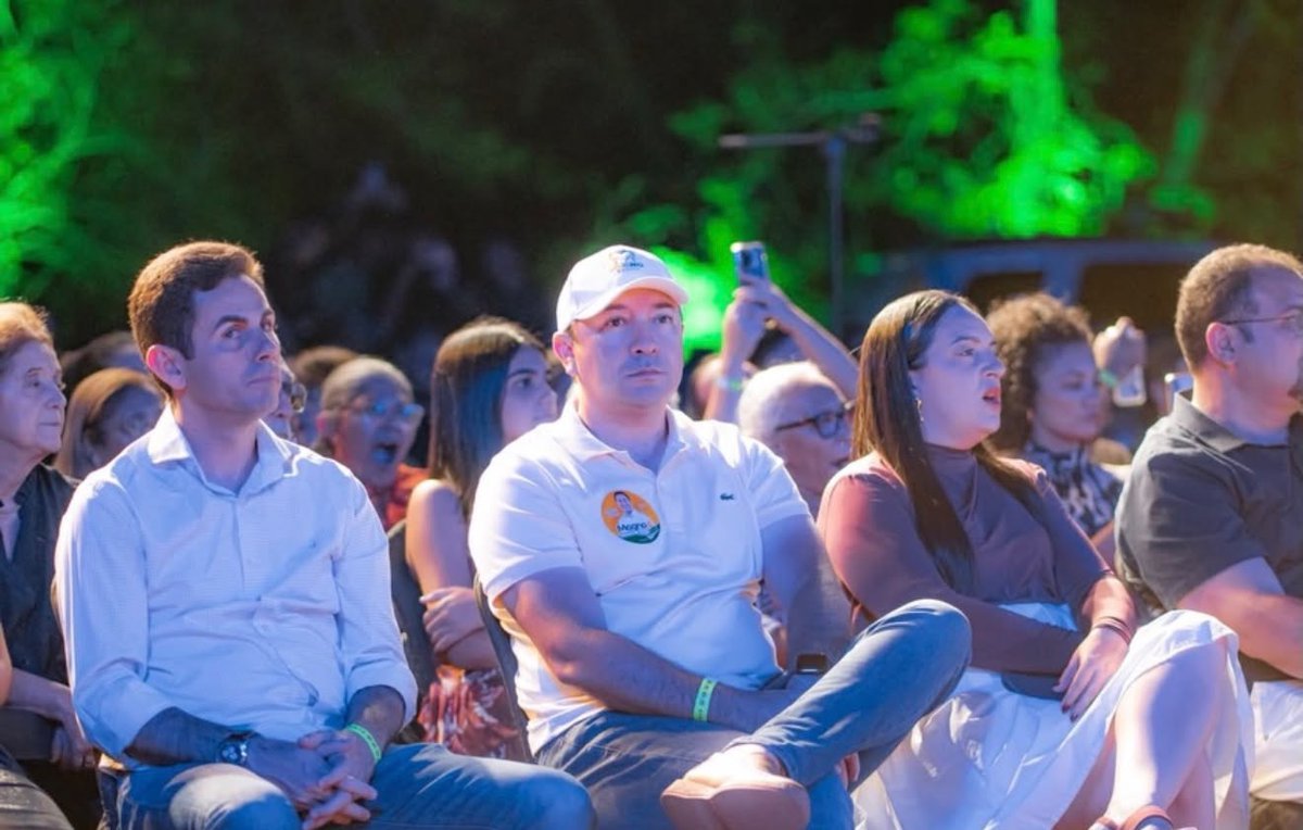 Magno Soares prestigia apresentação da Orquestra Sinfônica no Parque da Pedra do Castelo