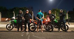 PM recupera motocicleta roubada durante abordagem na zona Norte de Teresina
